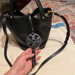 Tory Burch bucket bag